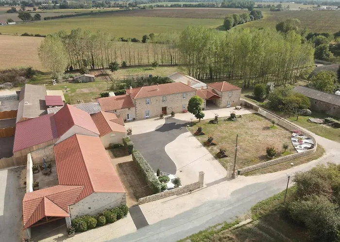 Le Logis Du Chateau